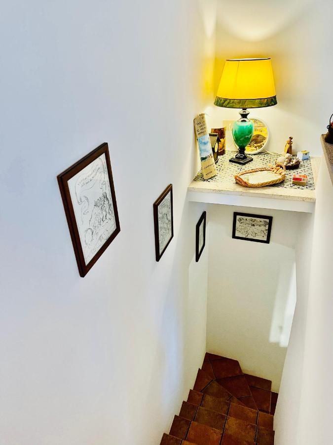 Cortile Padre Vincenzo Apartment Ериче Екстериор снимка