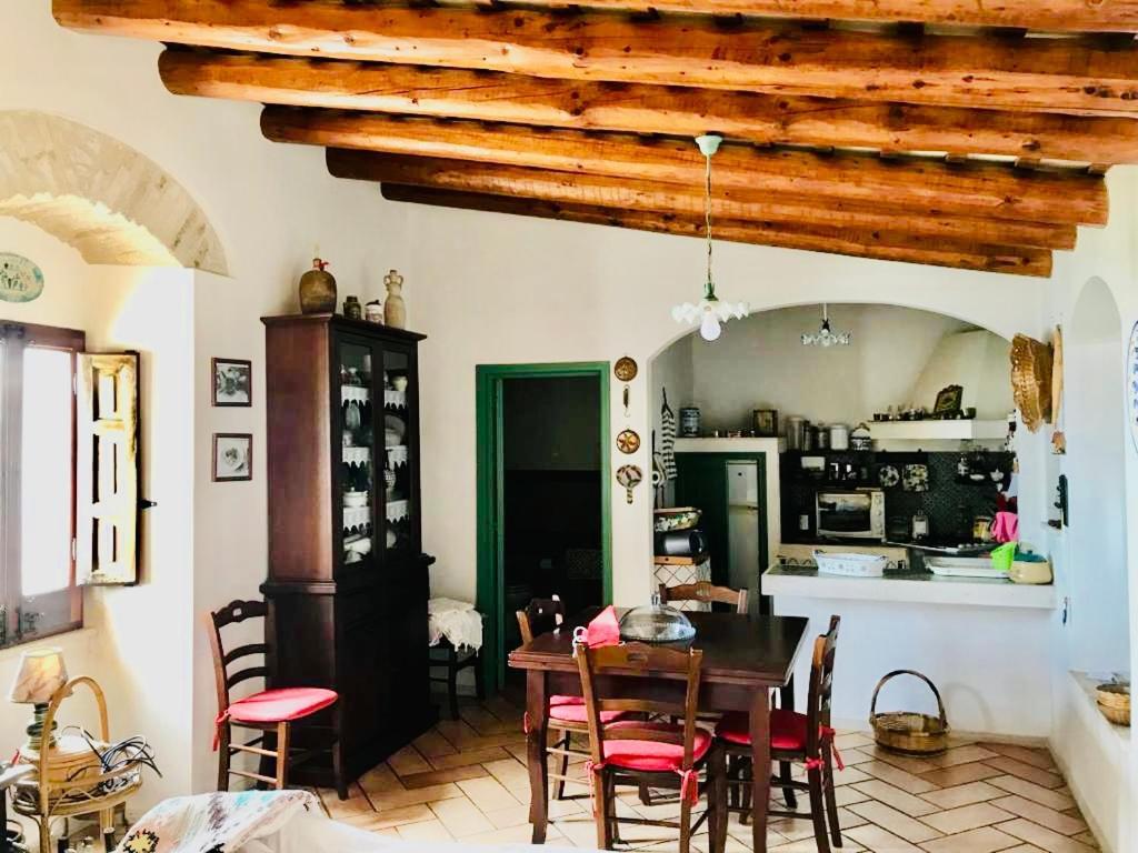 Cortile Padre Vincenzo Apartment Ериче Екстериор снимка