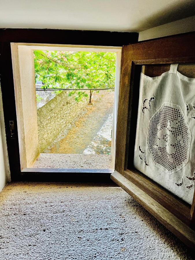 Cortile Padre Vincenzo Apartment Ериче Екстериор снимка