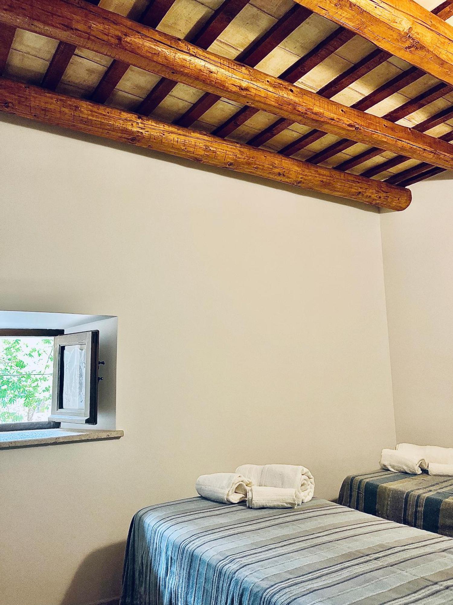 Cortile Padre Vincenzo Apartment Ериче Екстериор снимка